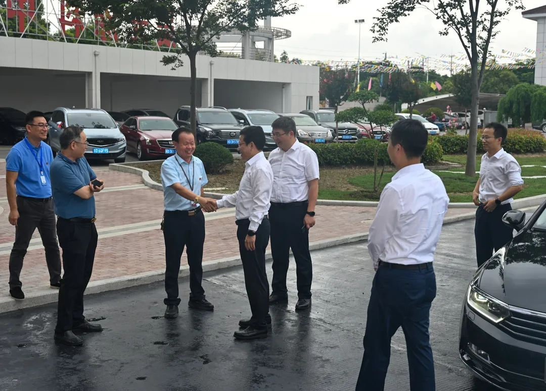 武进区区长陈志良一行莅临PA旗舰厅官网集团参观指导！